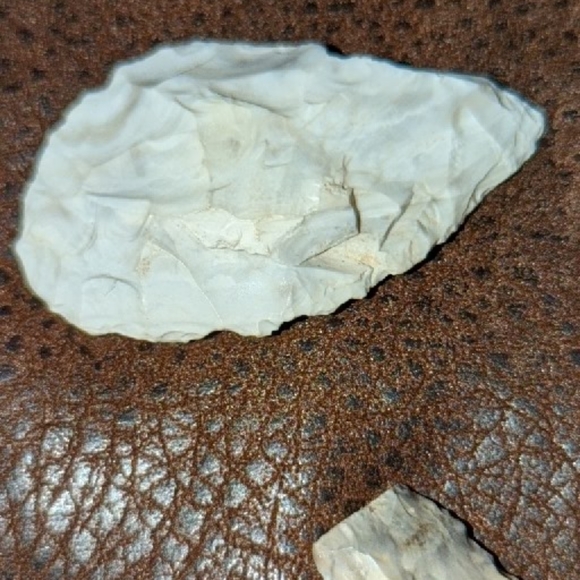 Authentic arrowheads - Picture 3 of 16